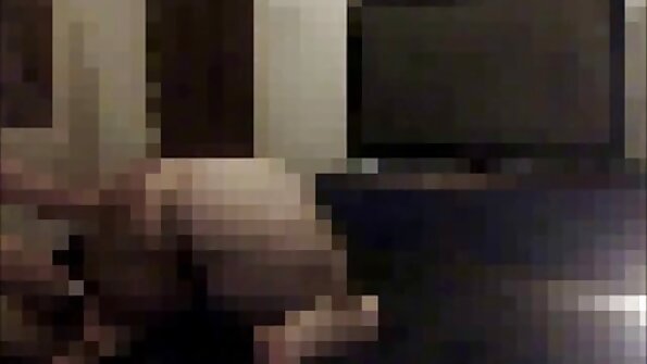 Delectable 단 정치 못한 여자 시도 더블 침투 에 삼인조 포르노 비디오